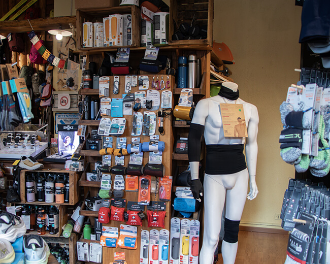 Foto di accessori e attrezzatura per l'outdoor, da Passion Sport a Torino